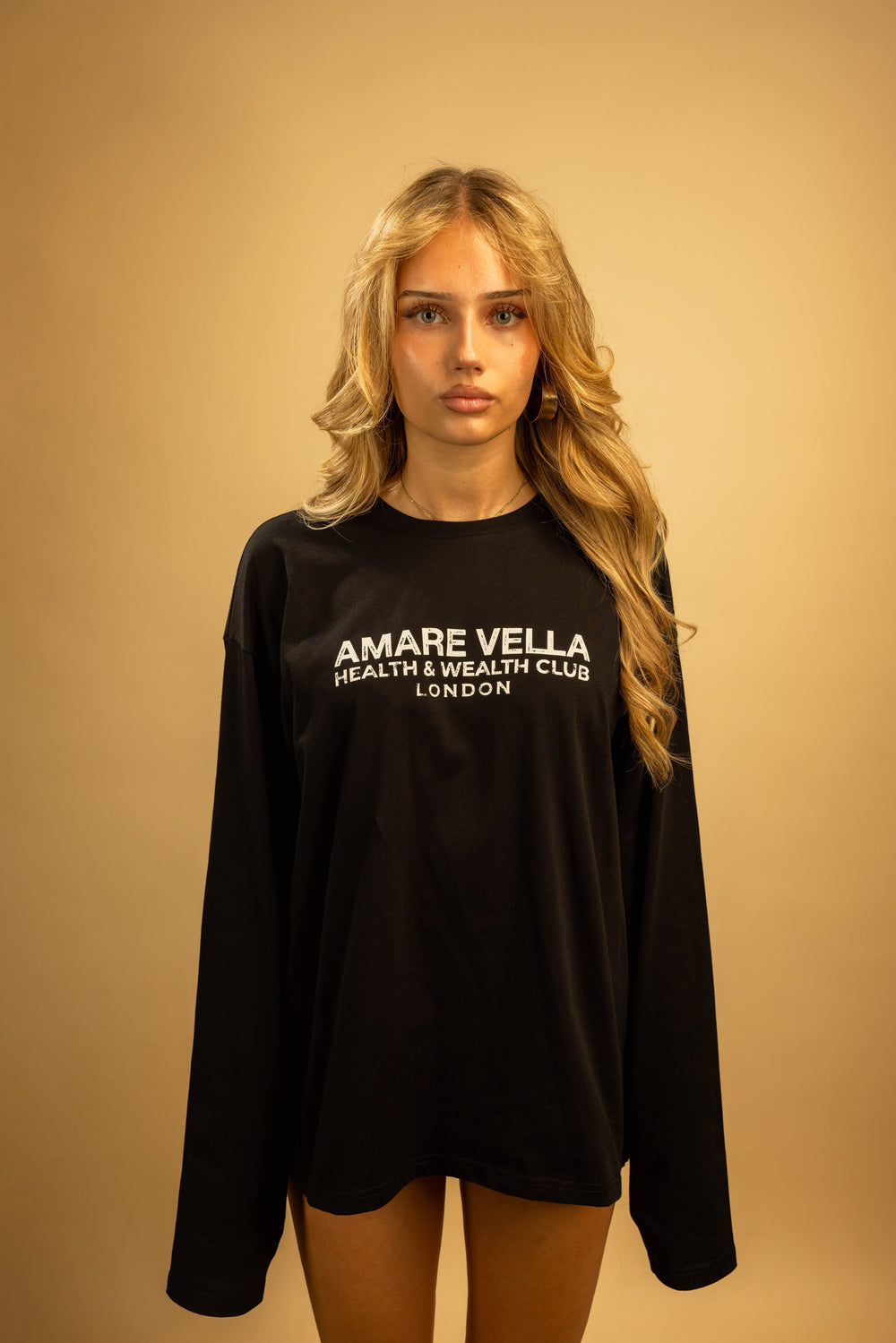 Health and Wealth Club Longsleeve Black
